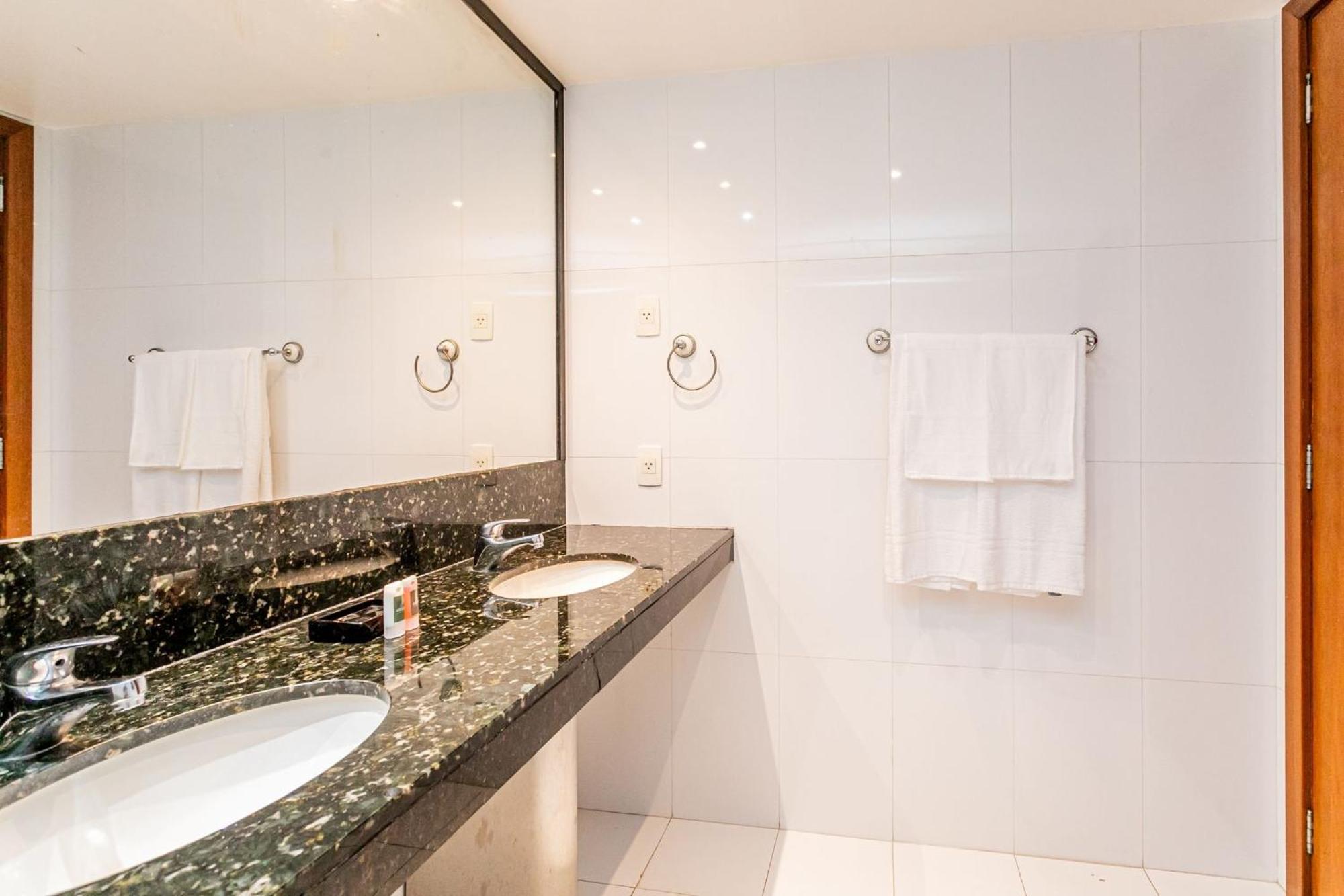 Flat Com Servico E Lazer Com Vista O Mar Da Barra Da Tijuca Río de Janeiro